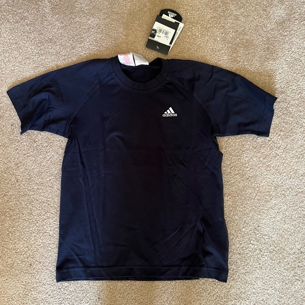 Boys Adidas Navy Blue Basic Short Sleeve T-shirt NEW WITH TAGS